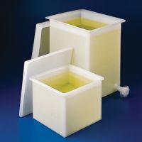 Bel-Art Tank Pe Rect W/LID+FCT 5GLN H340920000