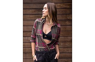 Image of Carve Designs Fairbanks Supersoft Shirt - Womens, Fir Multiplaid, Small, TKSS70-392-SM