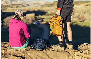 Image of Gregory Nano 16L Daypack, Chalk White, One Size, 153056-A545