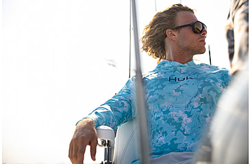 Image of HUK Performance Fishing Airweight Hoodie Kc Printed - Mens