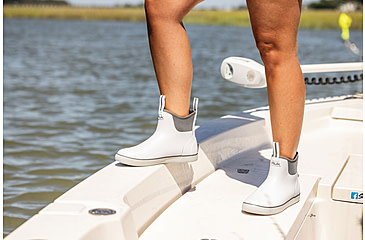 Image of HUK Performance Fishing Rogue Wave Boot - Womens