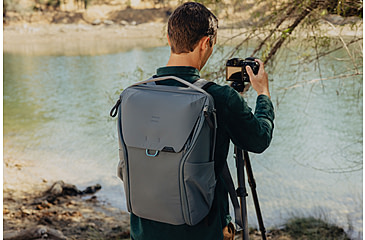 Image of Peak Design Everyday 30 Liters Backpack, Ocean, BEDB-30-DS-3