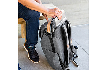 Image of Peak Design Everyday 30 Liters Zip Backpack, Charcoal, BEDB-30-CH-2