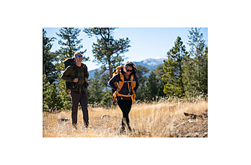 Image of Sierra Designs Flex Capacitor Packs 40-60 L, Butterscotch, Medium/Large, 80710223BUS-M/L