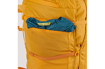 Image of Sierra Designs Flex Capacitor Packs 40-60 L, Butterscotch, Medium/Large, 80710223BUS-M/L