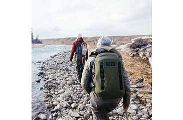 Image of Yeti Cayo 15L Daypack, Olive, 15 L, 26010000468