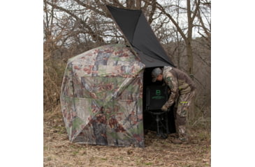 Image of Barronett Blinds Feather Five Hub Hunting Blind, Bloodtrail Backwoods, 4-Person, FF500BW