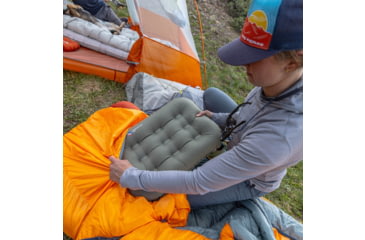 Image of Big Agnes Campmeister Deluxe Pillow, Deep Lichen Green, One Size, ACMDP25
