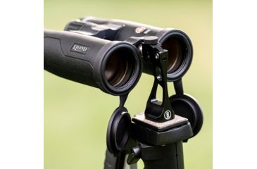 Image of Bushnell Quick Release Binocular Tripod Adaptor, Fits Most Models, Box 5L, BAHQRADPT