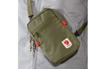 Image of Fjallraven High Coast Pocket, Green, One Size, F23226-620-One Size