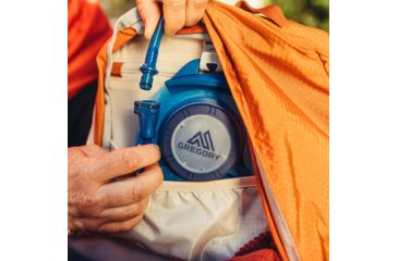 Image of Gregory 3D Hydro Reservoir, Optic Blue, 2L, 126863-5583