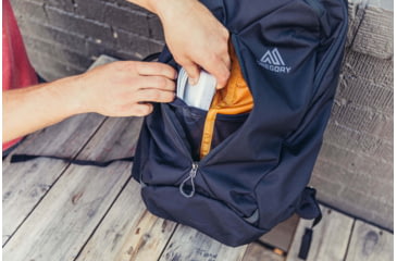 Image of Gregory Rhune 20L Pack, Carbon Black, One Size, 143375-6404