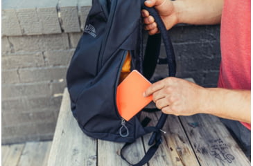 Image of Gregory Rhune 20L Pack, Carbon Black, One Size, 143375-6404