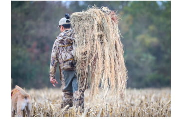 Image of Higdon Outdoors MOmarsh Invisi-Grass Original 1.25lb Hunting Grass, Natural, 31323