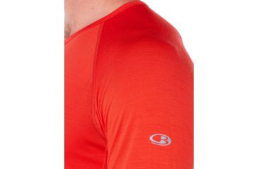 Image of Icebreaker 150 Zone Long Sleeve Crewe, Chili Red/Monsoon, Medium, 104347-601-M