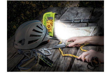 Image of Kilimanjaro Gear LED Carabiner Light, Green, 120 Lumens, 3 AAA Included KJ910076