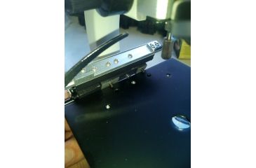 Image of Attaching the Konus Movable Table 5327 for Konus 5302 Microscope 3-4