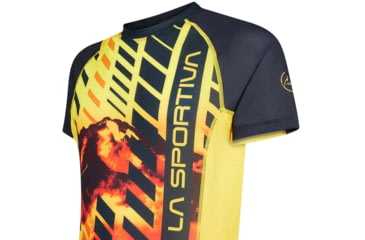 Image of La Sportiva Wave T-Shirt - Mens, Black/Yellow, Medium, P07-999100-M