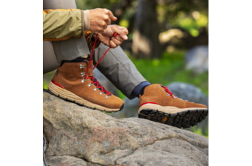 Image of Danner Mountain 600 Leaf 4.5in Grizzly Brown/Rhodo Red GTX - Womens, Brown/Rhodo Red, 9.5, 62303-M-9.5