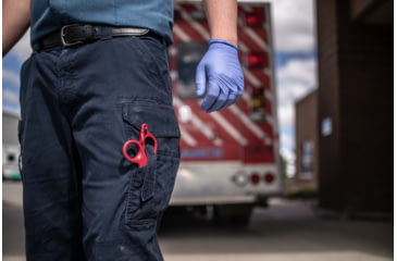 Image of Leatherman Raptor Response Multi-Tool, Crimson, 832963