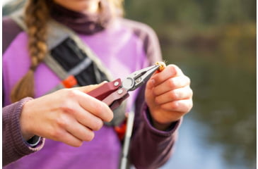 Image of Leatherman Rebar 2.9in Multi-Tool, 420HC Stainless Steel, Heathered Cranberry, Cranberry, 833316