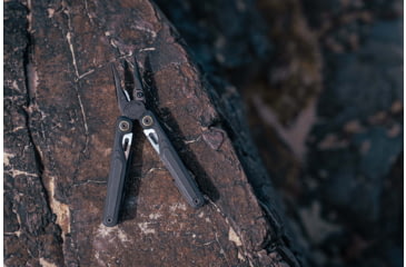 Image of Leatherman Wave Alpha Multi-Tool, Obsidian, 833332