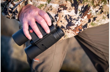 Image of Leica Geovid R 10x42mm Rangefinder Binocular, LED, Black, 40812