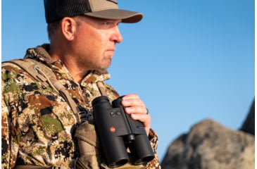 Image of Leica Geovid R 10x42mm Rangefinder Binocular, LED, Black, 40812