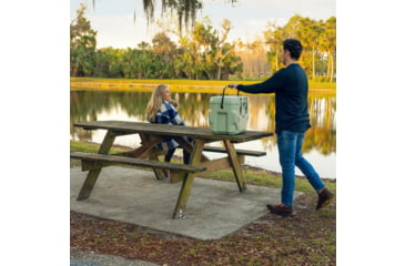 Image of Lifetime Products Glacier, 28 Quart, Hard Cooler