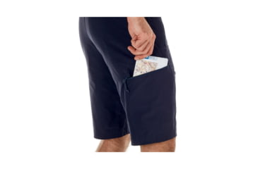 Image of Mammut Mens Runbold Shorts, Marine, US 28 Waist, 1020-06873-5118-44-10