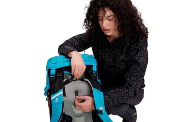 Image of Mammut Trea Spine 35 Climbing Packs - Womens, Ocean/Black, 2520-00820-5135-1035