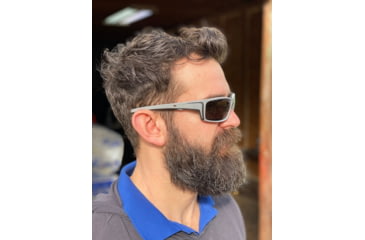 Image of MCR Safety SR522PF Swagger SR5 Series Foam Lined Safety Glasses, MAX6 Anti-Fog Lenses, Spoggle Strap Slot on Temples, Gray, One Size, SR522PF