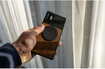 Image of Moment Stick on M-Force Adapter, For MagSafe, Black, 107-025-M