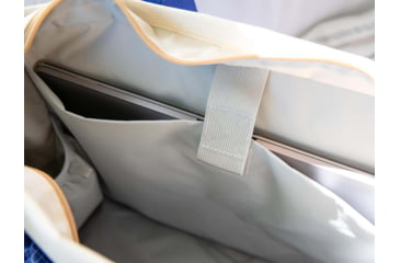 Image of Long Weekend Tote, 19L, Creme-Multi, 213-025