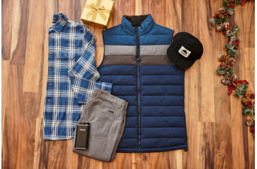 Image of Mountain Khakis Rider Vest Classic Fit - Mens, Crater Navy, L, N57401CRATER NAVYL