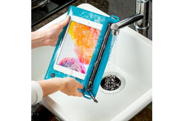 Image of Nite Ize RunOff Waterproof Medium Travel Pouch, Blue, Medium, ROFM-03-R3