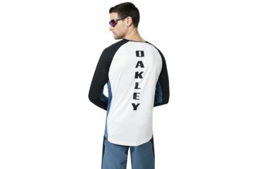 Image of Oakley Mtb Long Sleeve Tech Tee - Mens, Real Teal, Small 434362-6E3-S
