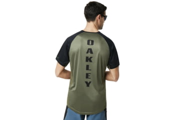 Image of Oakley Mtb Ss Tech Tee - Mens, Beetle, Medium, 457608-73T-M