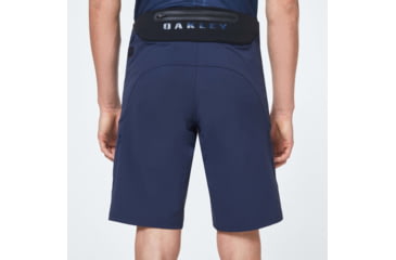 Image of Oakley MTB Trail Short - Mens, Black Iris, Large, FOA400585-6DG-L