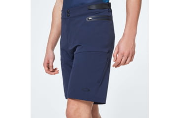 Image of Oakley MTB Trail Short - Mens, Black Iris, Large, FOA400585-6DG-L