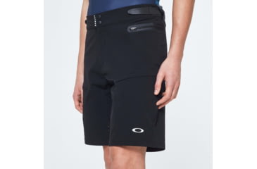 Image of Oakley MTB Trail Short - Mens, Blackout, Medium, FOA400585-02E-M