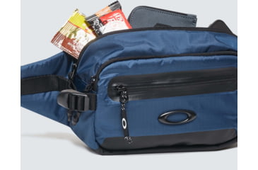 Image of Oakley Outdoor Belt Bag - Mens, Universal Blue, One Size, FOS900029-6ZZ-U