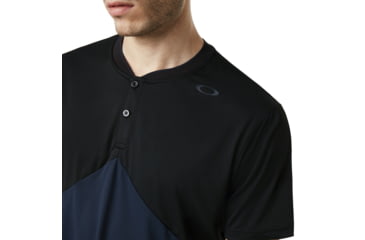 Image of Oakley SI Enhance Slant Short Sleeve Henley 9.0 - Mens, Blackout, Medium, 457723-02E-M