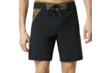 Image of Oakley SI Floater Angle Block 18 Inches Short - Mens, Blackout, 36, 482455-02E-36