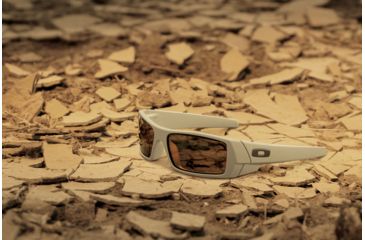 Image of Oakley SI Standard Issue Fuel Cell Desert Collection Sunglasses, Desert Tan w/Prizm Tungsten, OO9096-J260