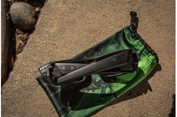 Image of Oakley SI Standard Issue Gascan BlackStandard Issuede Sunglasses, Matte Black w/Prizm Black Polarized, OO9014-2860