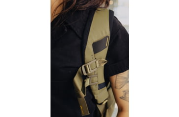 Image of Peak Design Everyday 15 Liters Zip Bag, Kelp, BEDBZ-15-KP-3