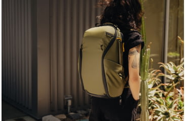 Image of Peak Design Everyday 15 Liters Zip Bag, Kelp, BEDBZ-15-KP-3