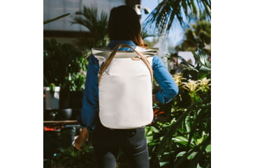 Image of Peak Design Everyday Totepack v2, 20 Liters, Bone, BEDTP-20-BO-2