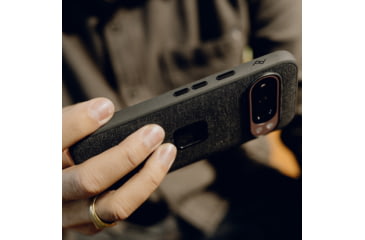 Image of Peak Design Mobile Everyday Loop Case Pixel 9 Pro, Charcoal, M-LC-BX-CH-1
